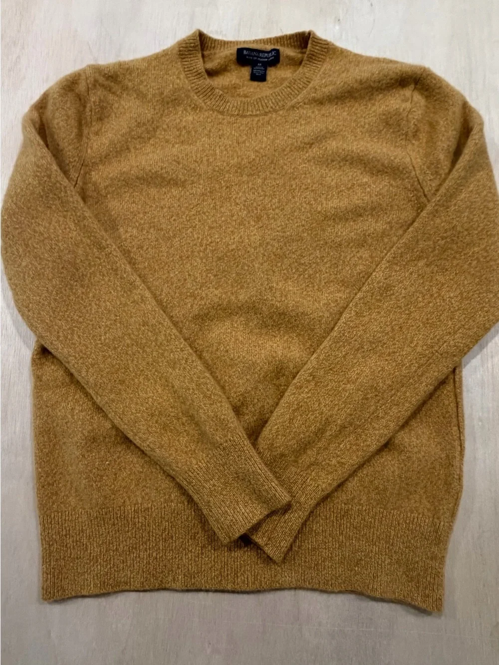 Banana Republic Italian Yarn Crewneck Sweater | Men’s Medium Mustard Gold